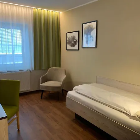 Wild & Bolz Emotel *