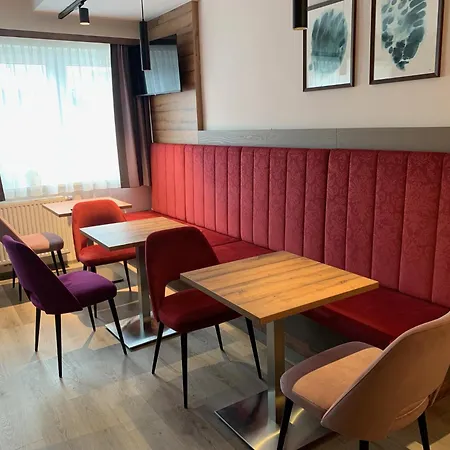 Hotell Wild & Bolz Emotel Trieben