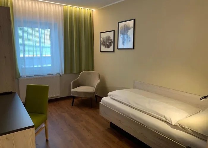 Wild & Bolz Emotel *